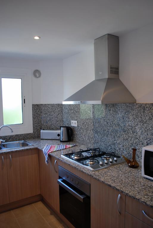 Les Palmeres Apartment *